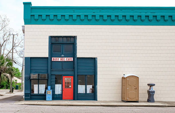 Professional porta potty rental in Kendallville, IN